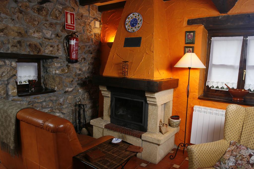 Gasthaus El Trebano Cardes  Exterior foto